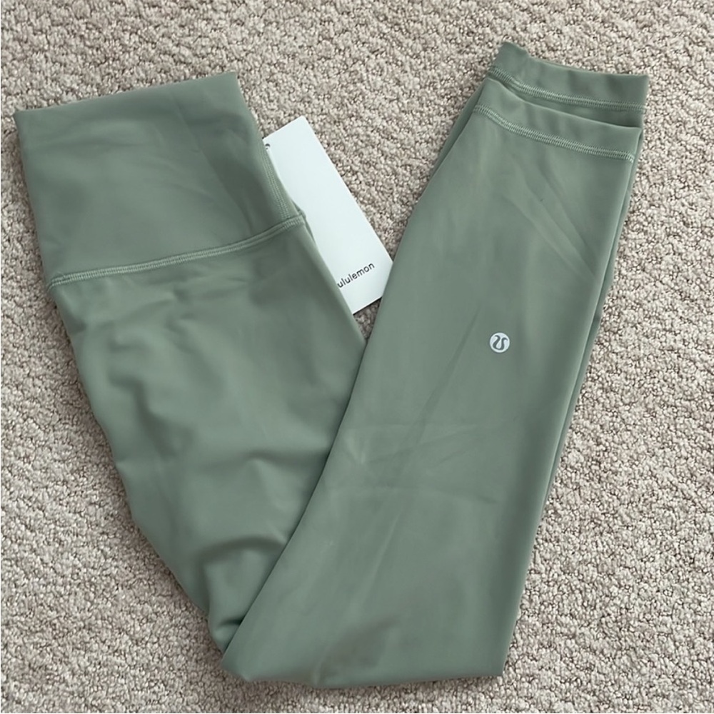 NWT Lululemon Wunder Train High-Rise Crop 23" Laurel Green Size 6